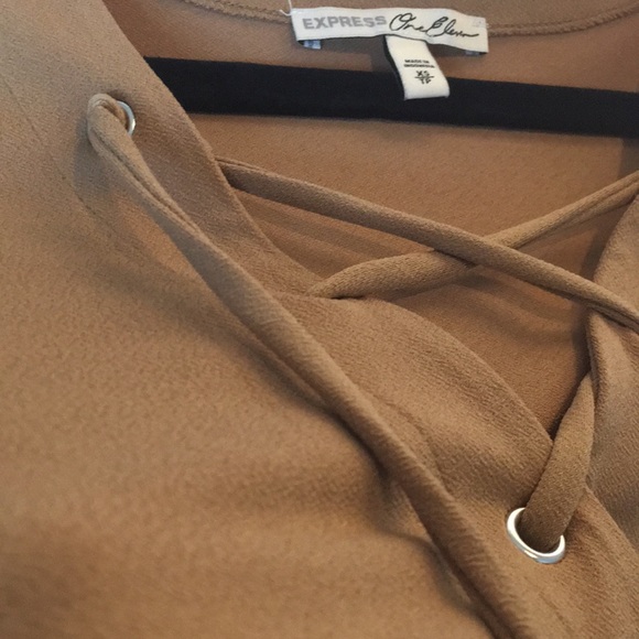 EXPRESS cropped blouse - Picture 7 of 7